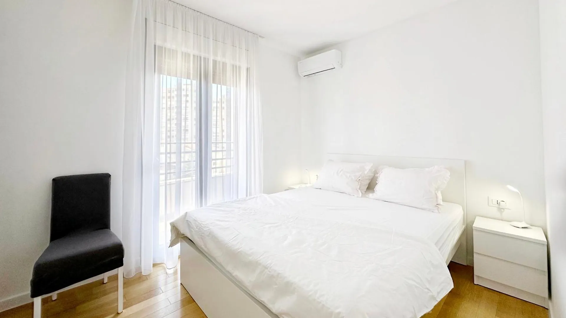 S'Akvarel 4 - Private Garage Apartment Split Croatia